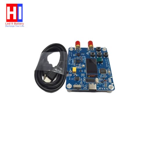 مولد سیگنال سینوسی HT008 با چیپ MAX2871(۲۳.۵تا۶۰۰۰ مگاهرتز)